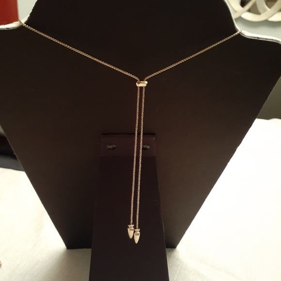 Kendra Scott gold multiple stone necklace - Picture 4 of 4